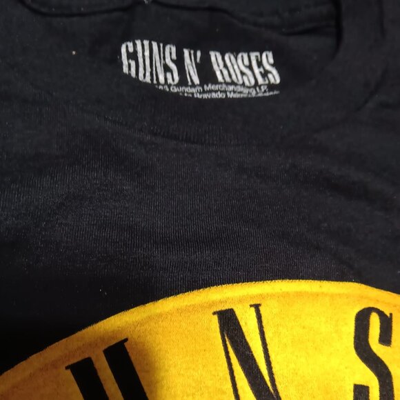 GUNS N ROSES - Picture 2 of 2